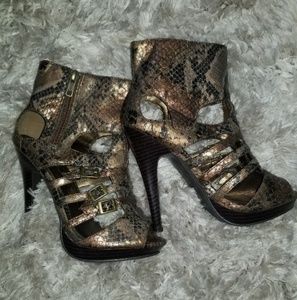 Faux Snakeskin Strappy Stilleto Sandals Sz 6